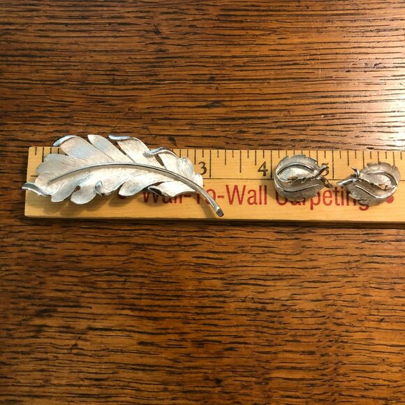 Trifari Pin & Earrings Leaf Silver Vtg Clip On Leaves - Picture 4 of 4